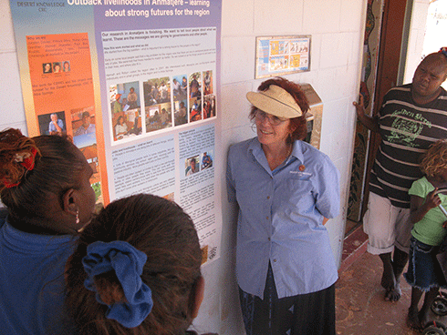 Jocelyn Davies during a meeting to get community feedback on research results from a Desert Knowledge CRC project, Anmatjere Region, Central Australia, December 2008.